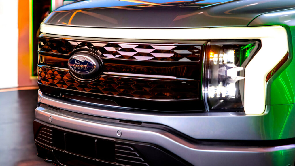 استدعاء فورد F-150 للأمان